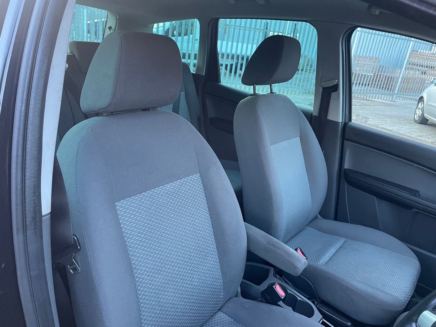 Used Ford Focus C-Max 2007 for sale - 77682222: Photo 10