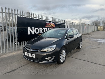 Used Vauxhall Astra 2015 for sale - 77682174: Photo