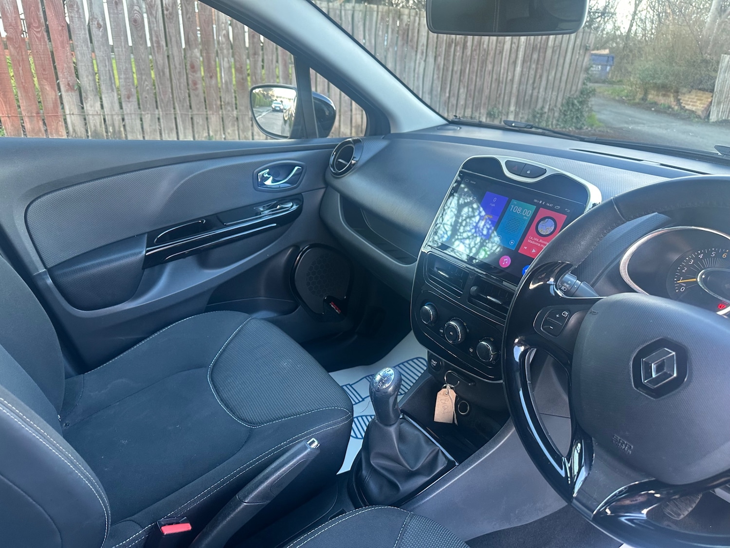 Used Renault Clio 2014 for sale - 78018576: Photo 11