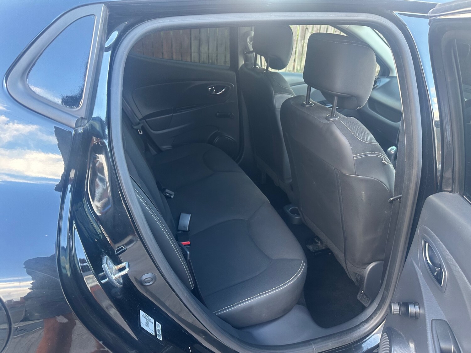 Used Renault Clio 2014 for sale - 78018576: Photo 14