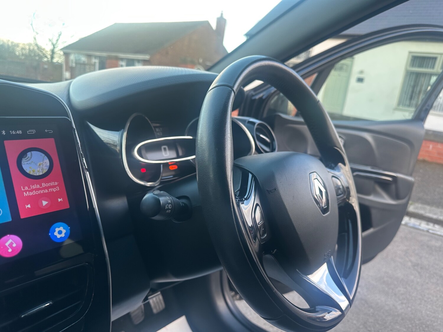 Used Renault Clio 2014 for sale - 78018576: Photo 19