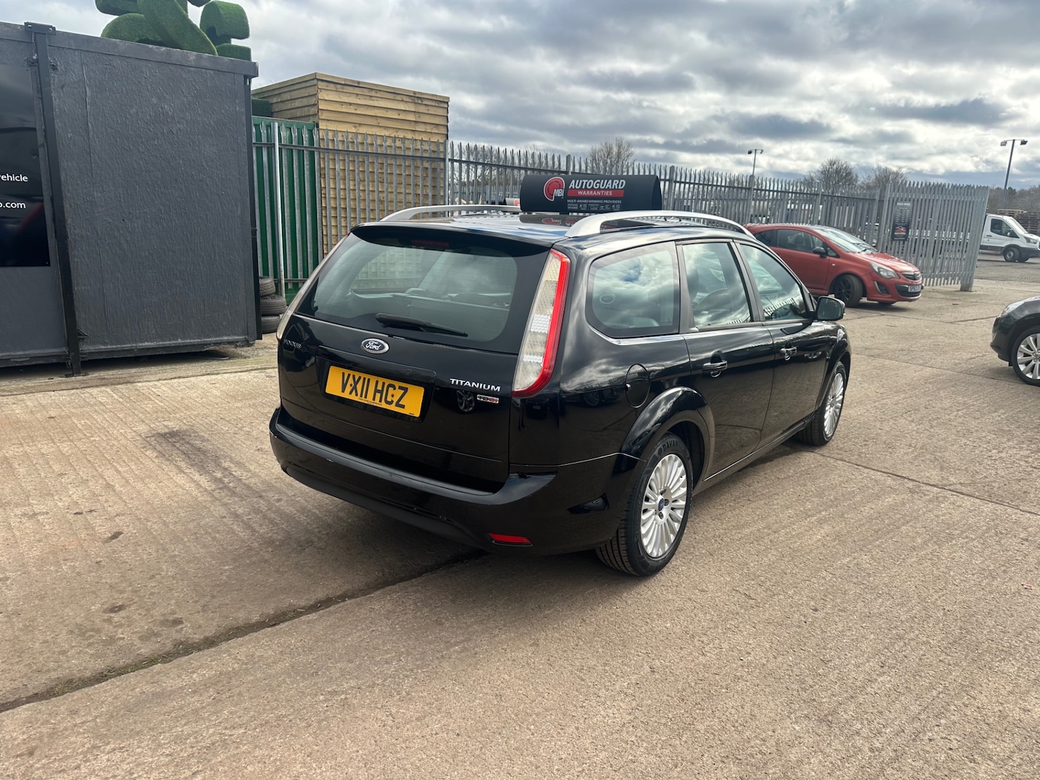 Used Ford Focus 2011 for sale - 77813848: Photo 8