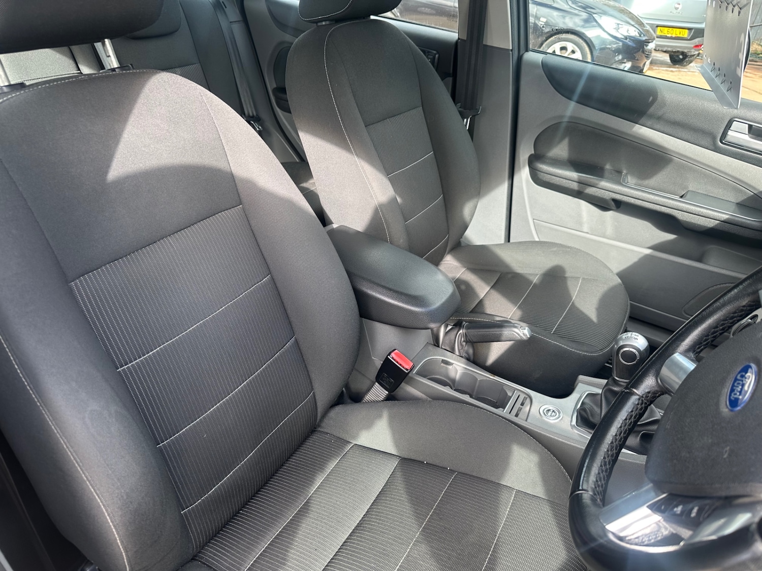 Used Ford Focus 2011 for sale - 77813848: Photo 9