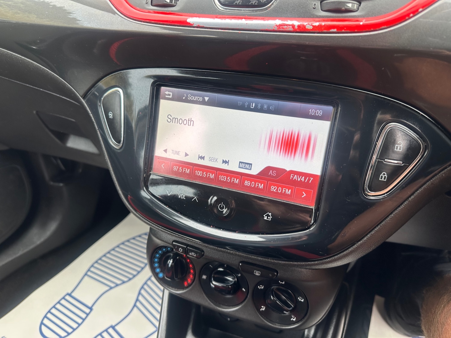 Used Vauxhall Corsa 2015 for sale - 77984073: Photo 15