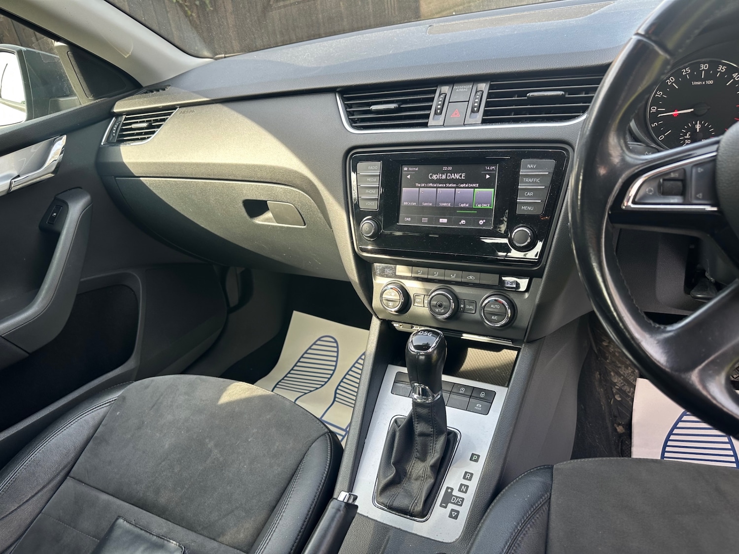 Used Skoda Octavia 2015 for sale - 77963645: Photo 11