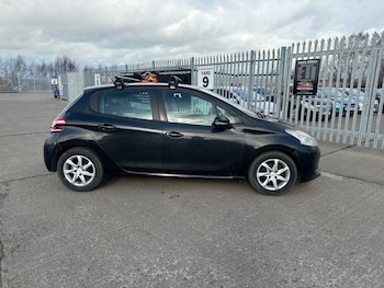 Peugeot 208 feature image