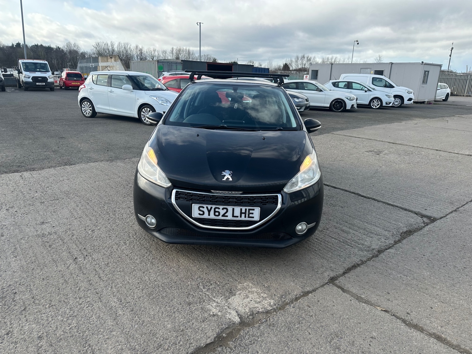 Used Peugeot 208 2012 for sale - 77845080: Photo 3