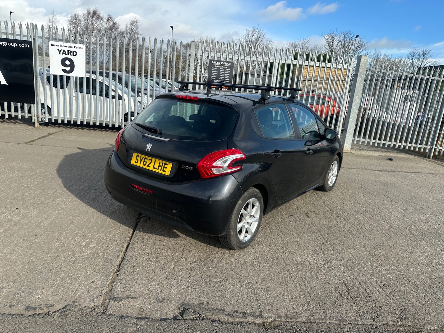 Used Peugeot 208 2012 for sale - 77845080: Photo 8