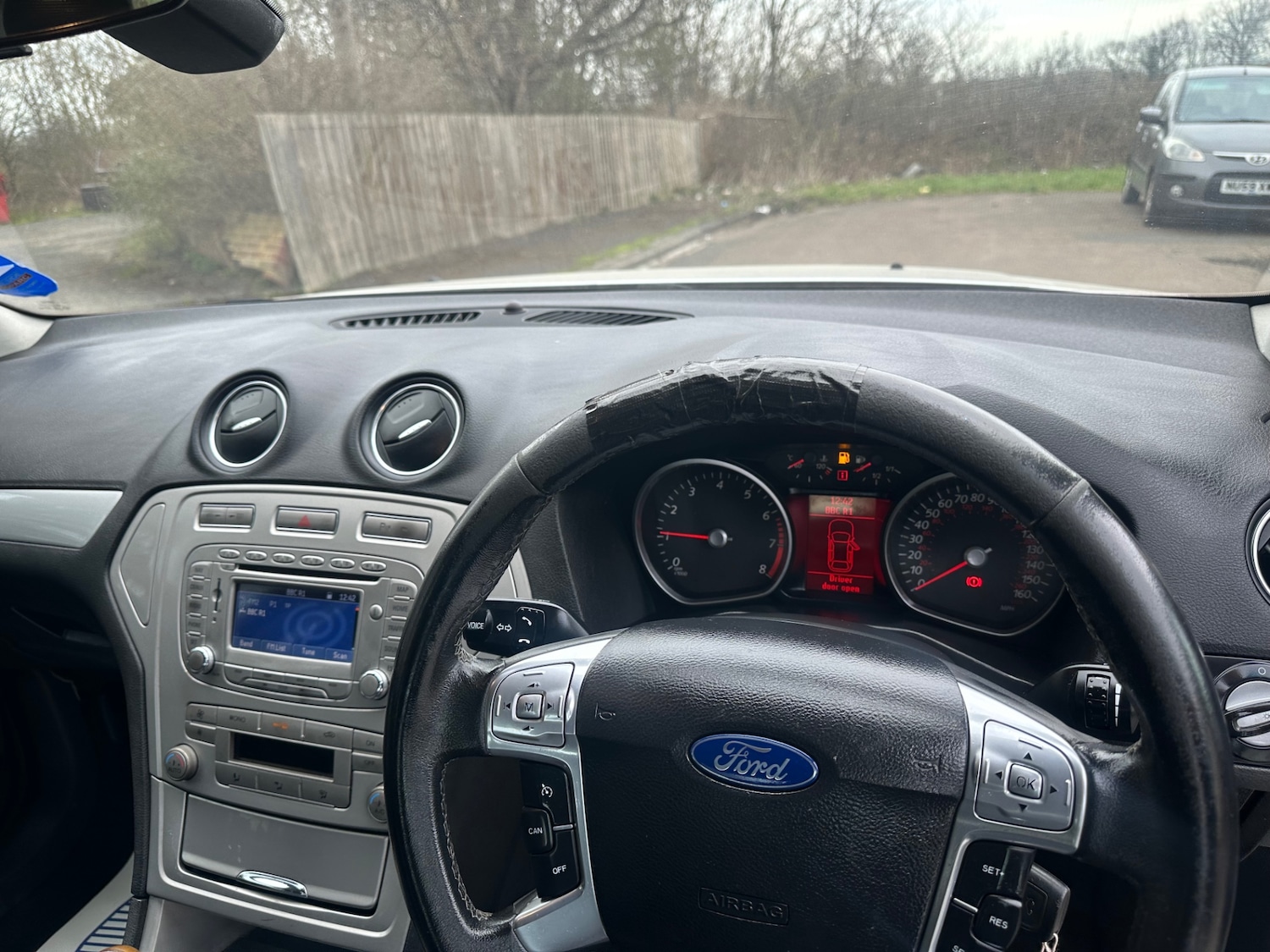 Used Ford Mondeo 2011 for sale - 77987816: Photo 6