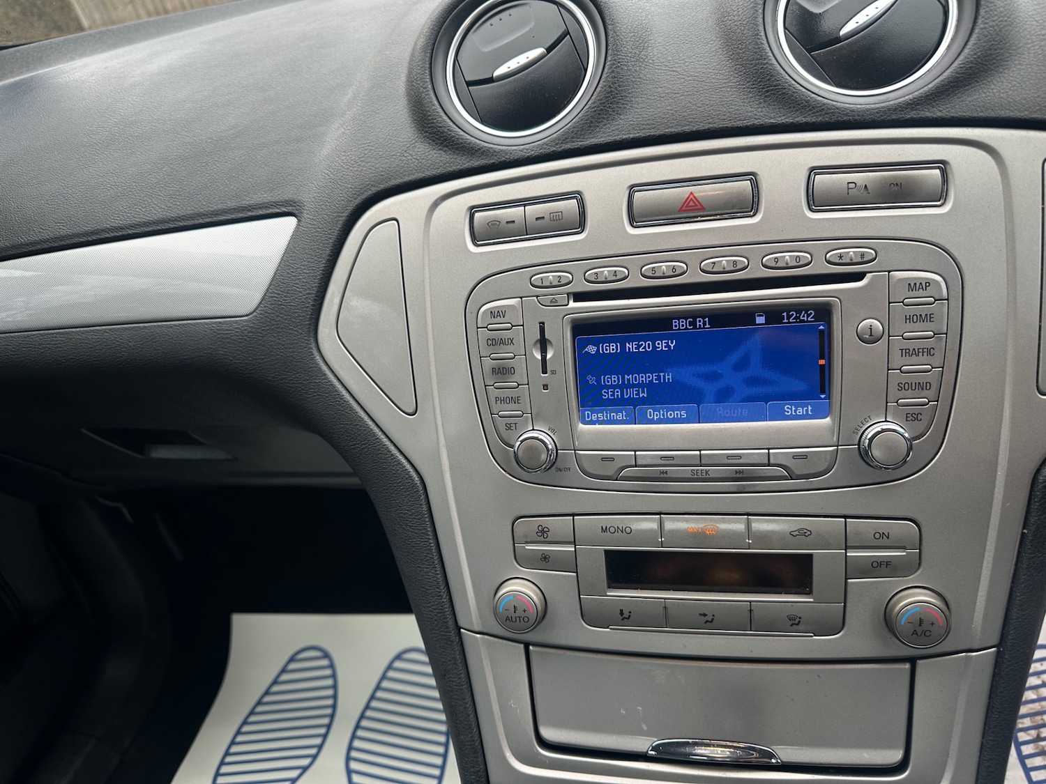 Used Ford Mondeo 2011 for sale - 77987816: Photo 9