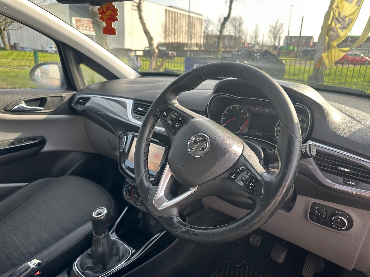 Used Vauxhall Corsa 2015 for sale - 77968903: Photo 10
