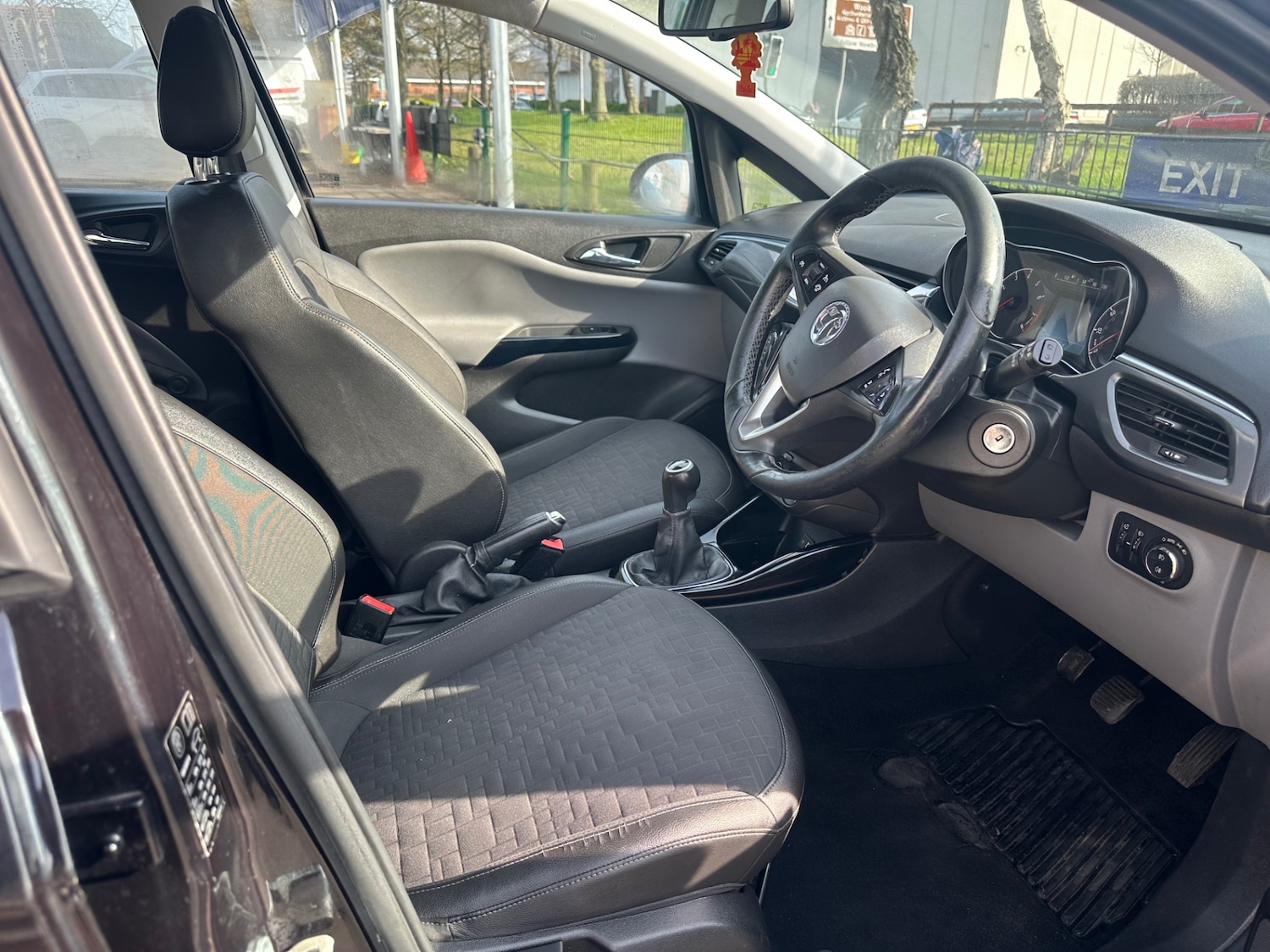 Used Vauxhall Corsa 2015 for sale - 77968903: Photo 14