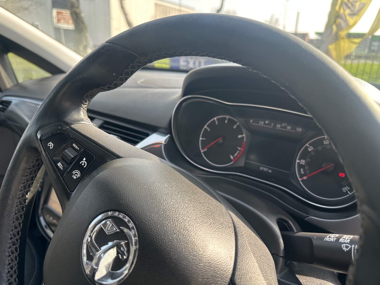 Used Vauxhall Corsa 2015 for sale - 77968903: Photo 8