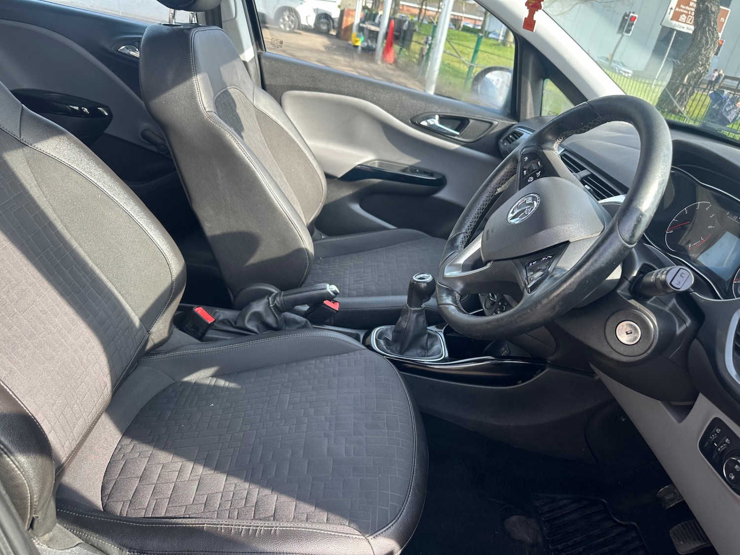 Used Vauxhall Corsa 2015 for sale - 77968903: Photo 9