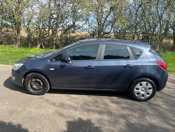 Used Vauxhall Astra 2011 for sale - 78202286: Photo