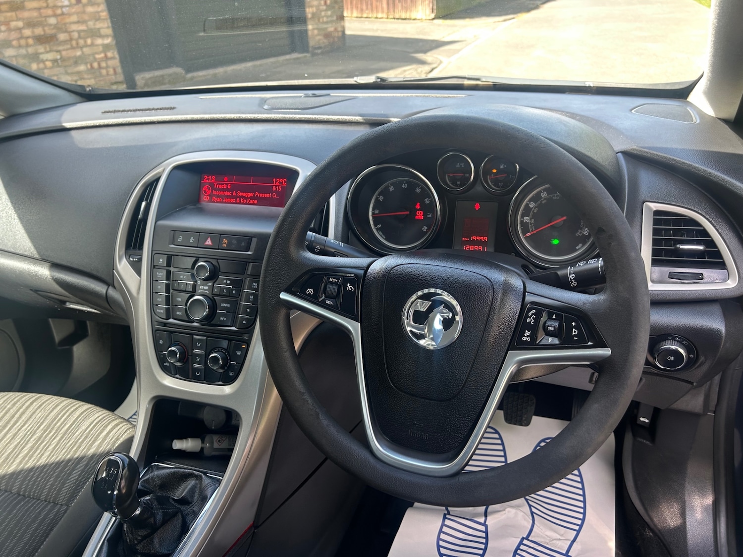 Used Vauxhall Astra 2011 for sale - 78202286: Photo 8