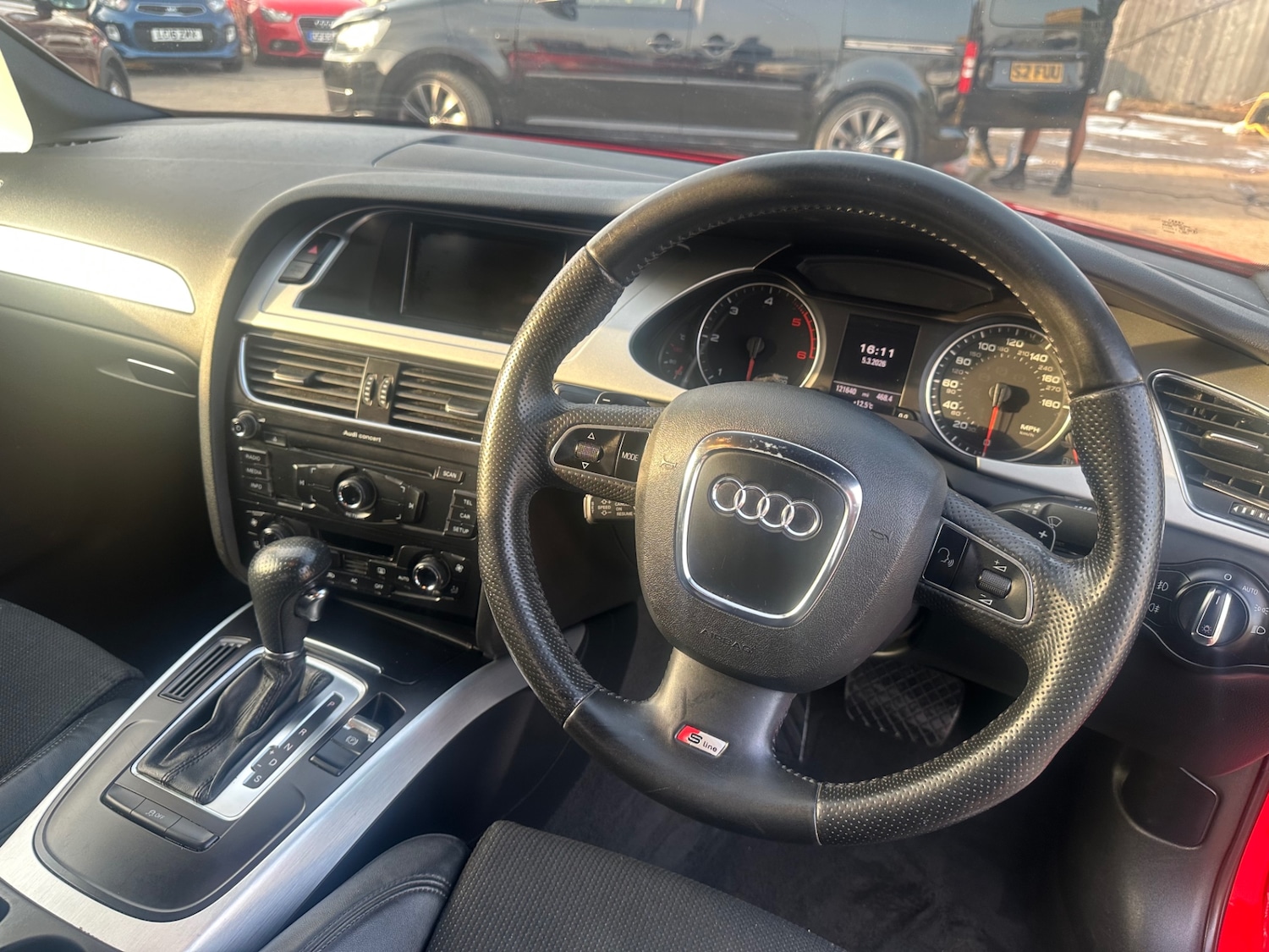 Used Audi A4 2011 for sale - 77766132: Photo 12