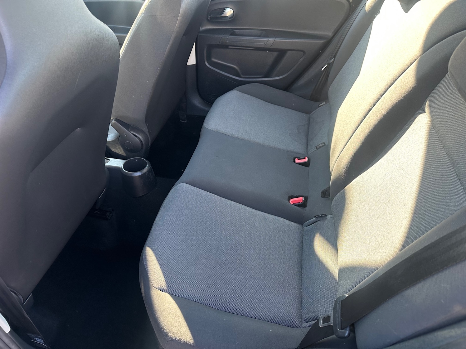 Used Volkswagen up! 2013 for sale - 77790407: Photo 14