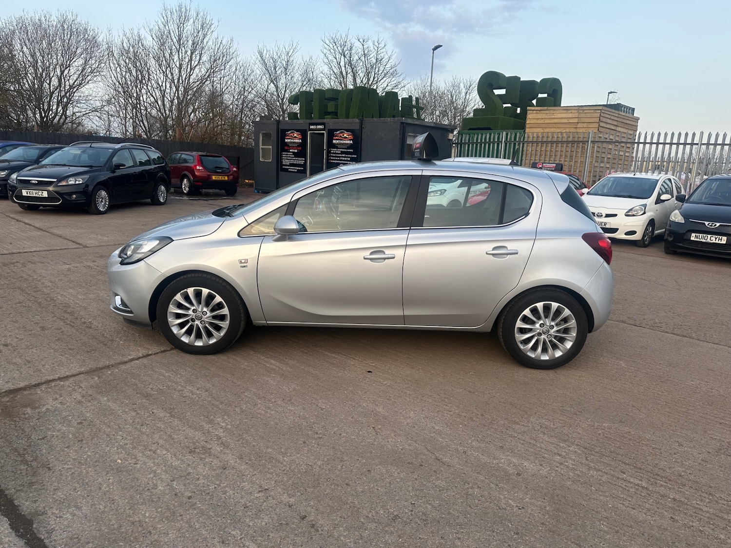 Used Vauxhall Corsa 2015 for sale - 77766093: Photo 4