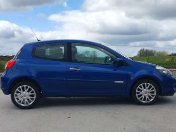Used Renault Clio 2010 for sale - 74543428: Photo
