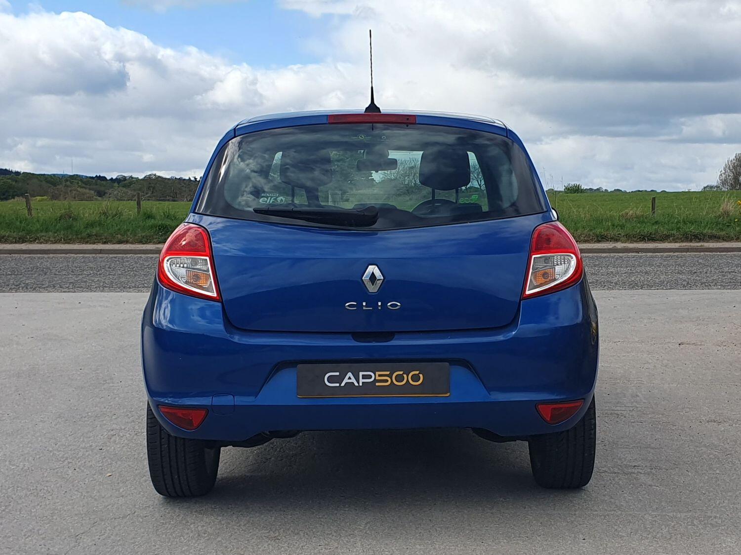 Used Renault Clio 2010 for sale - 76769180: Photo 5