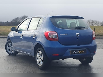 Used Dacia Sandero 2013 for sale - 76793503: Photo
