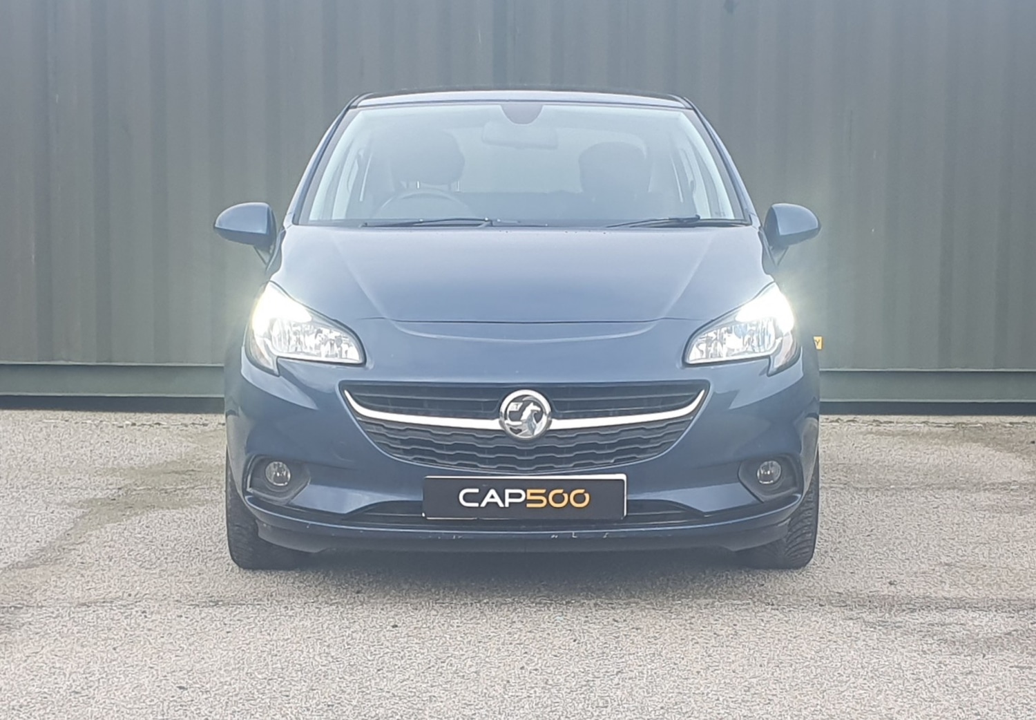 Used Vauxhall Corsa 2016 for sale - 77020579: Photo 2