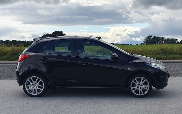 Used Mazda Mazda2 2011 for sale - 71977776: Photo 3