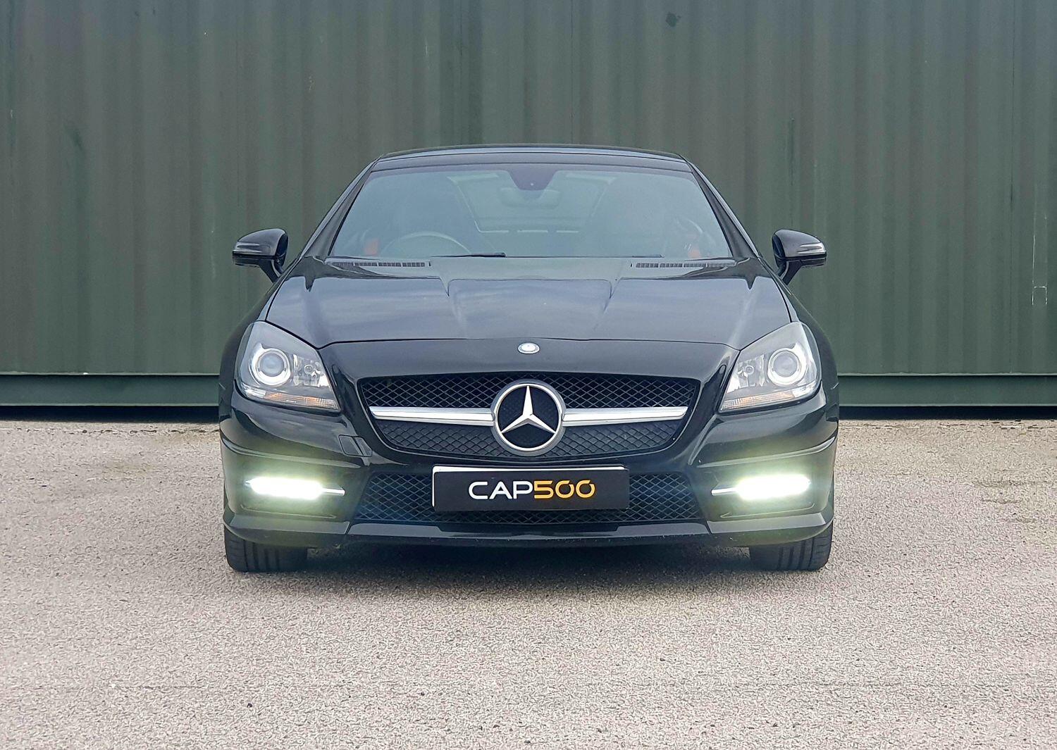 Used Mercedes-Benz SLK 2015 for sale - 77167138: Photo 2