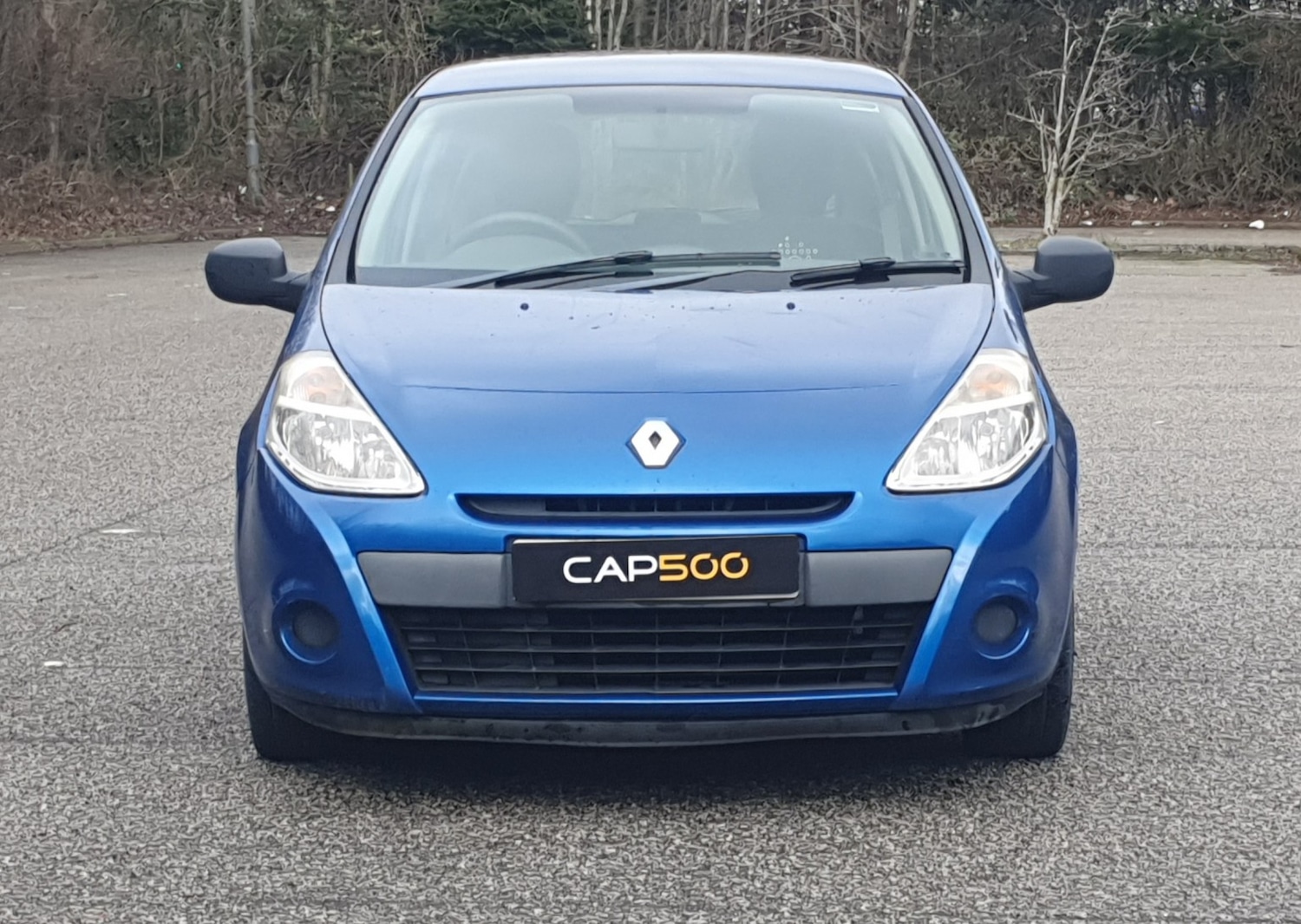 Used Renault Clio 2011 for sale - 77377783: Photo 2