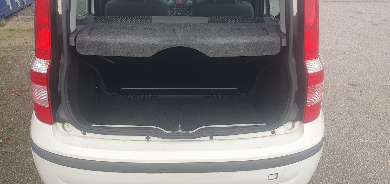 Used Fiat Panda 2010 for sale - 76911140: Photo 11