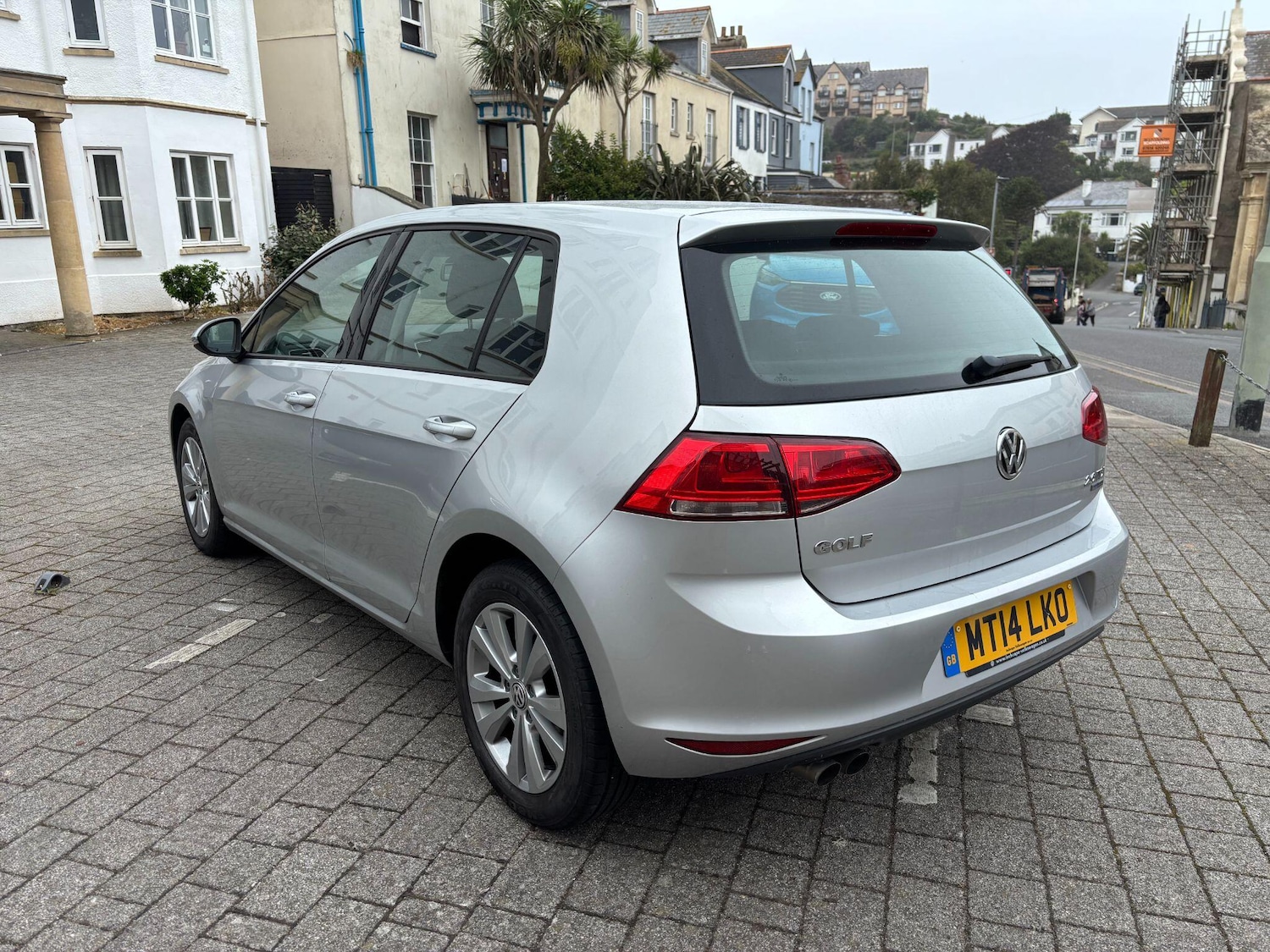 Vehicle 4