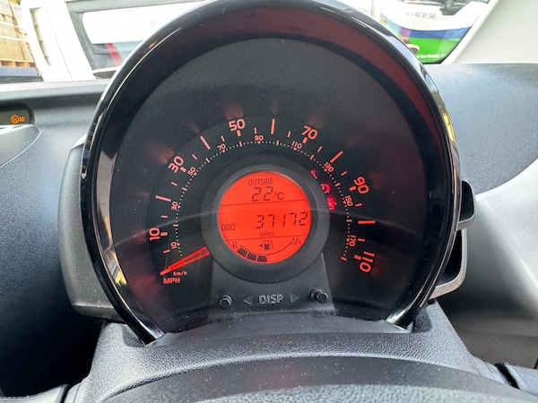 Used Peugeot 108 2016 for sale - 75163842: Photo 17