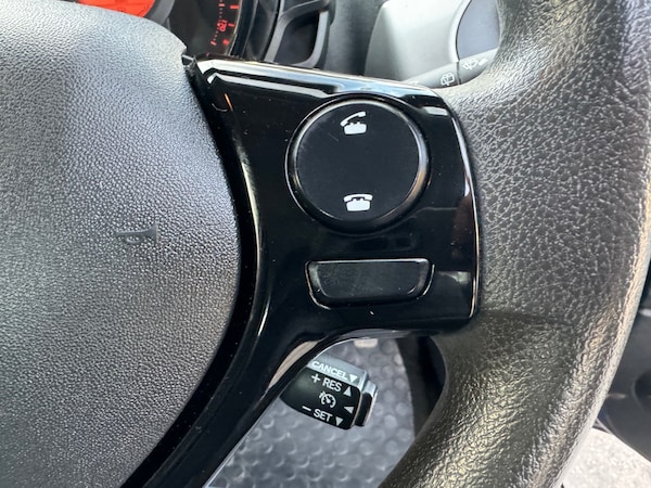 Used Peugeot 108 2016 for sale - 75163842: Photo 24