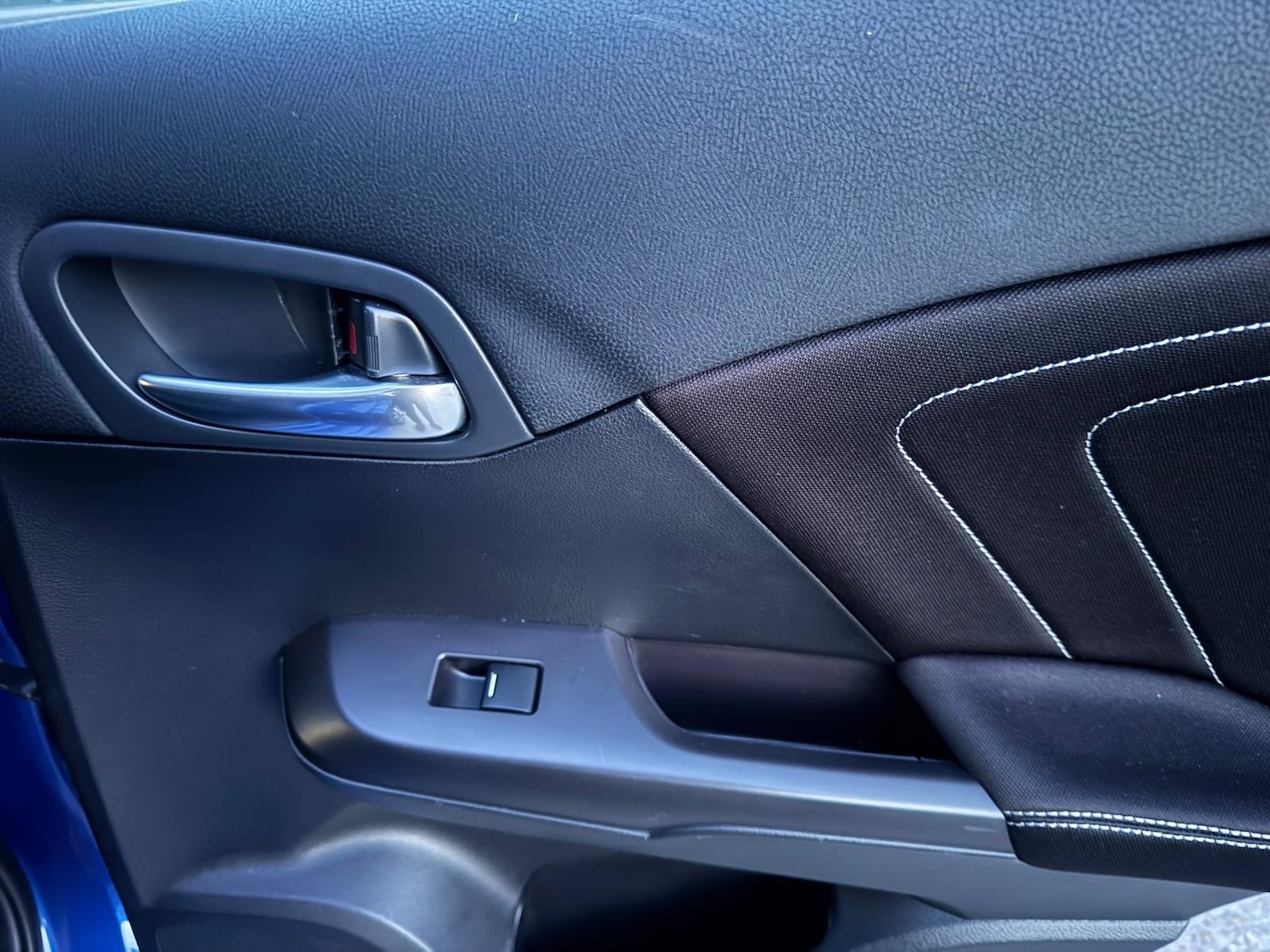 Used Honda Civic 2015 for sale - 77890087: Photo 27