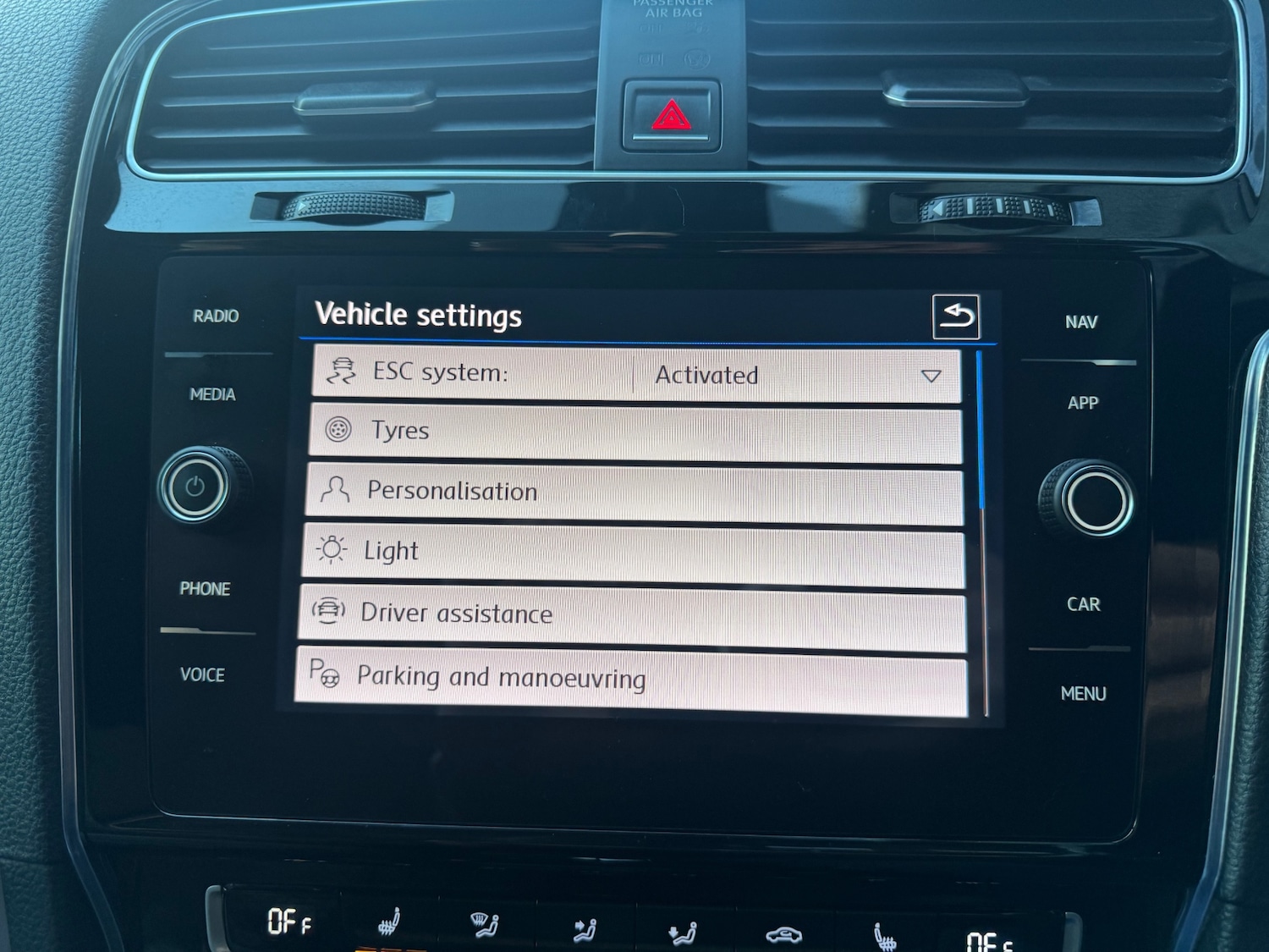 Used Volkswagen Golf 2018 for sale - 76758197: Photo 24