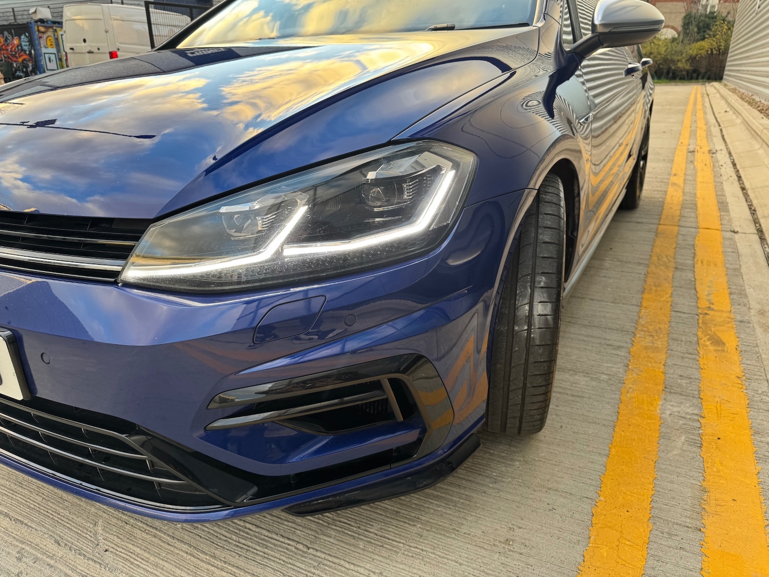 Used Volkswagen Golf 2018 for sale - 76758197: Photo 31