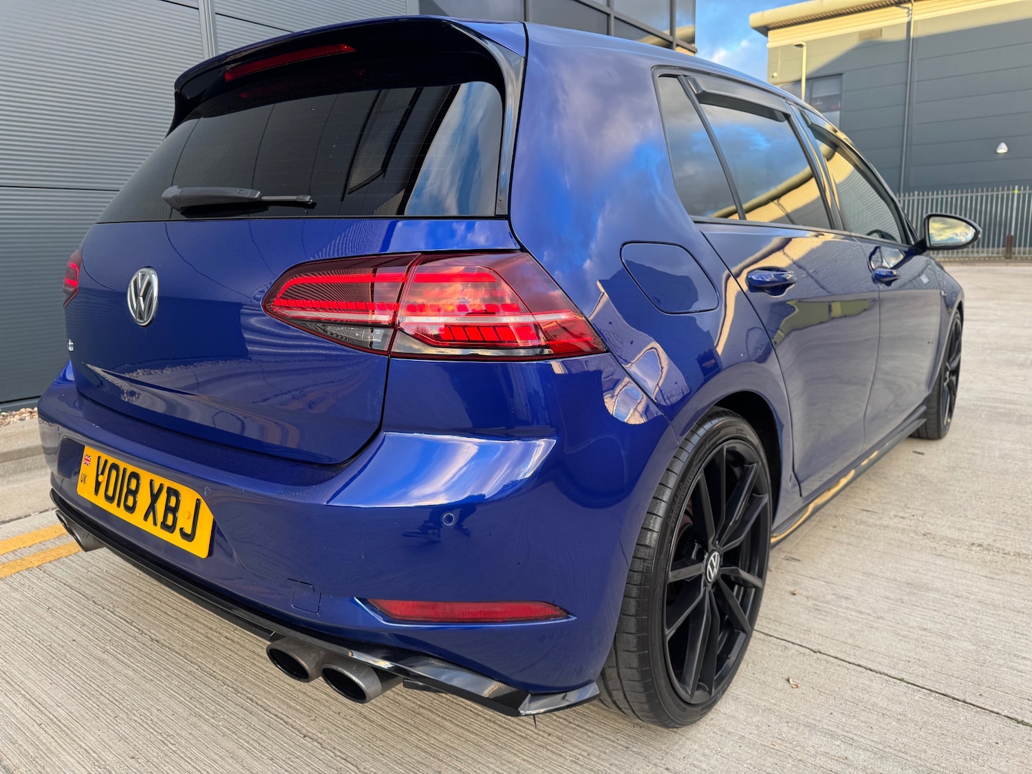 Used Volkswagen Golf 2018 for sale - 76758197: Photo 34