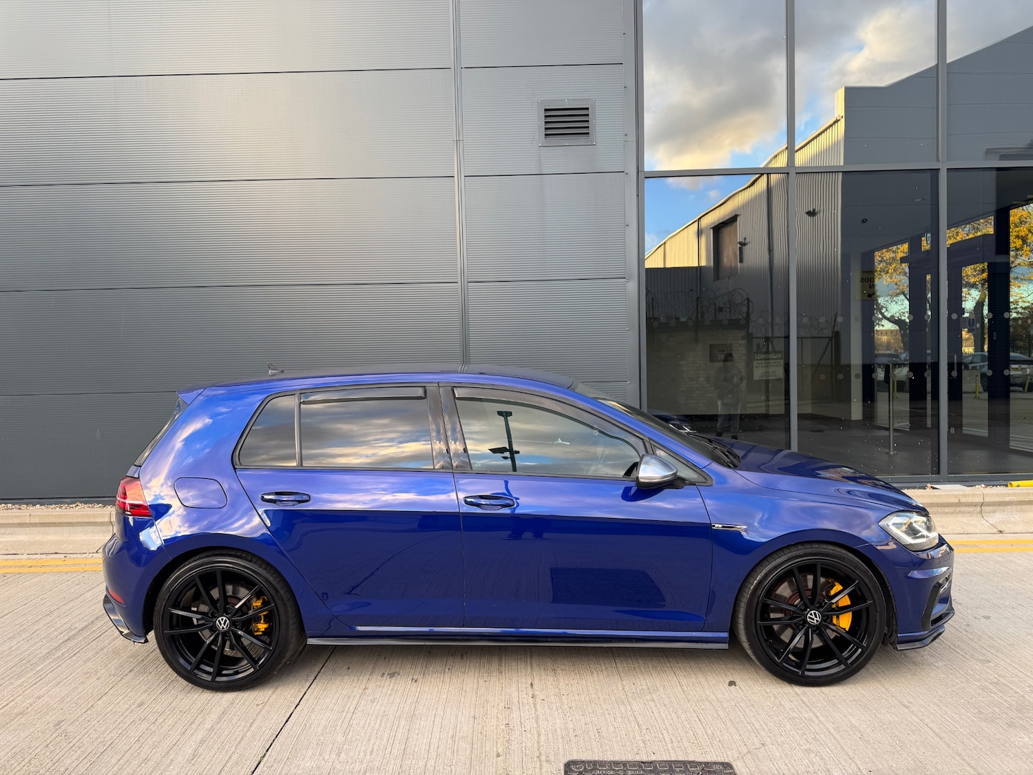 Used Volkswagen Golf 2018 for sale - 76758197: Photo 44