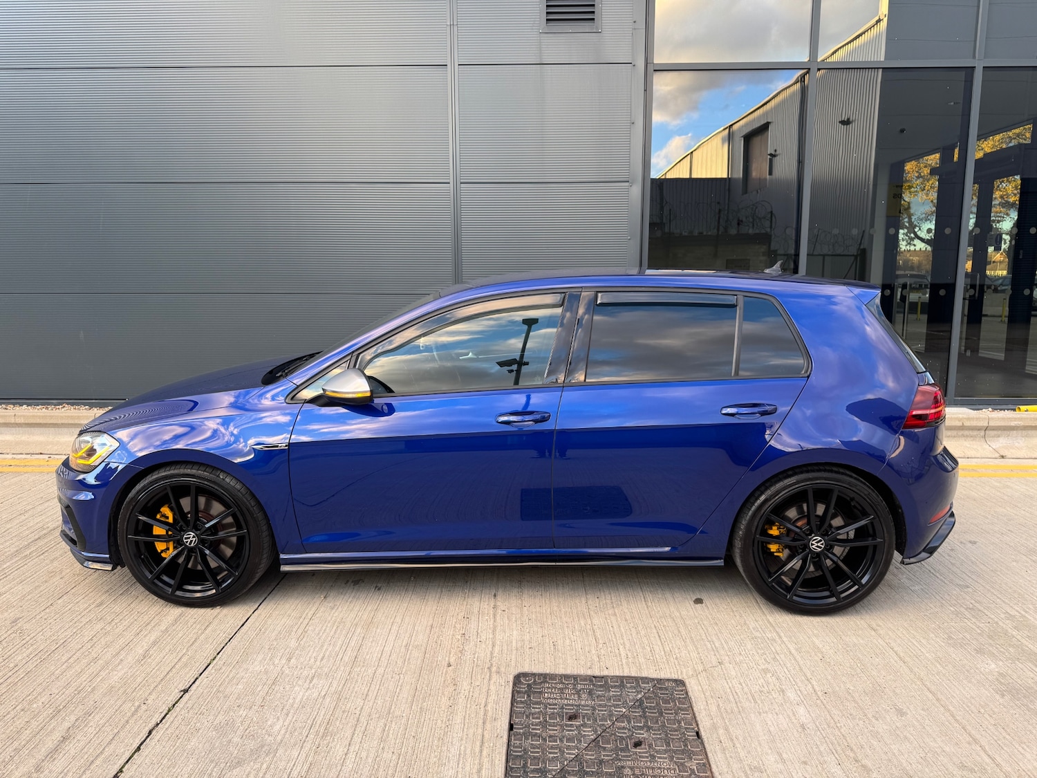 Used Volkswagen Golf 2018 for sale - 76758197: Photo 45