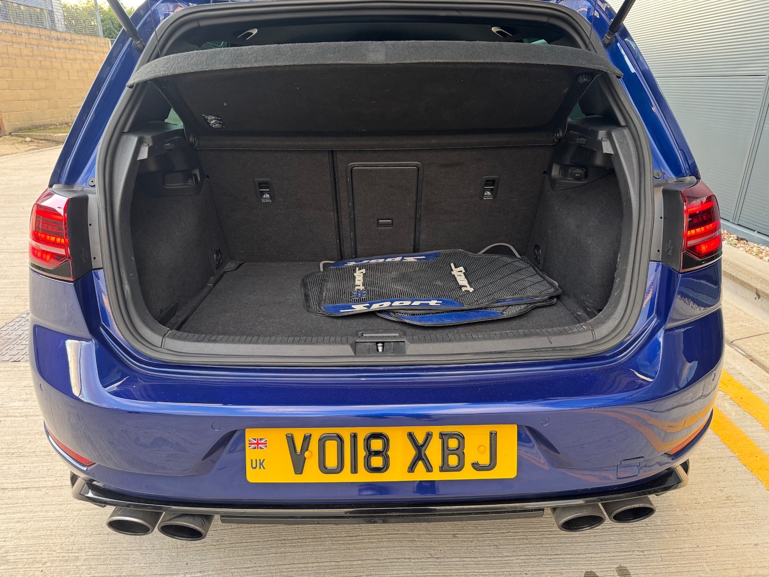 Used Volkswagen Golf 2018 for sale - 76758197: Photo 49