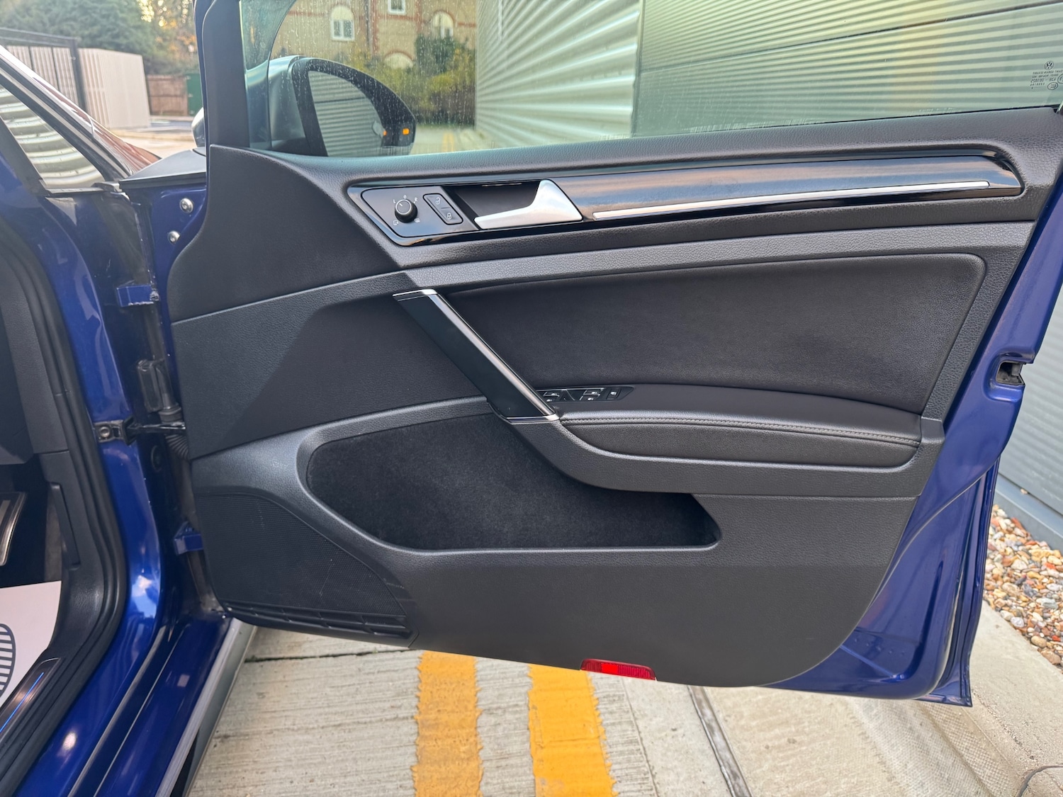 Used Volkswagen Golf 2018 for sale - 76758197: Photo 59