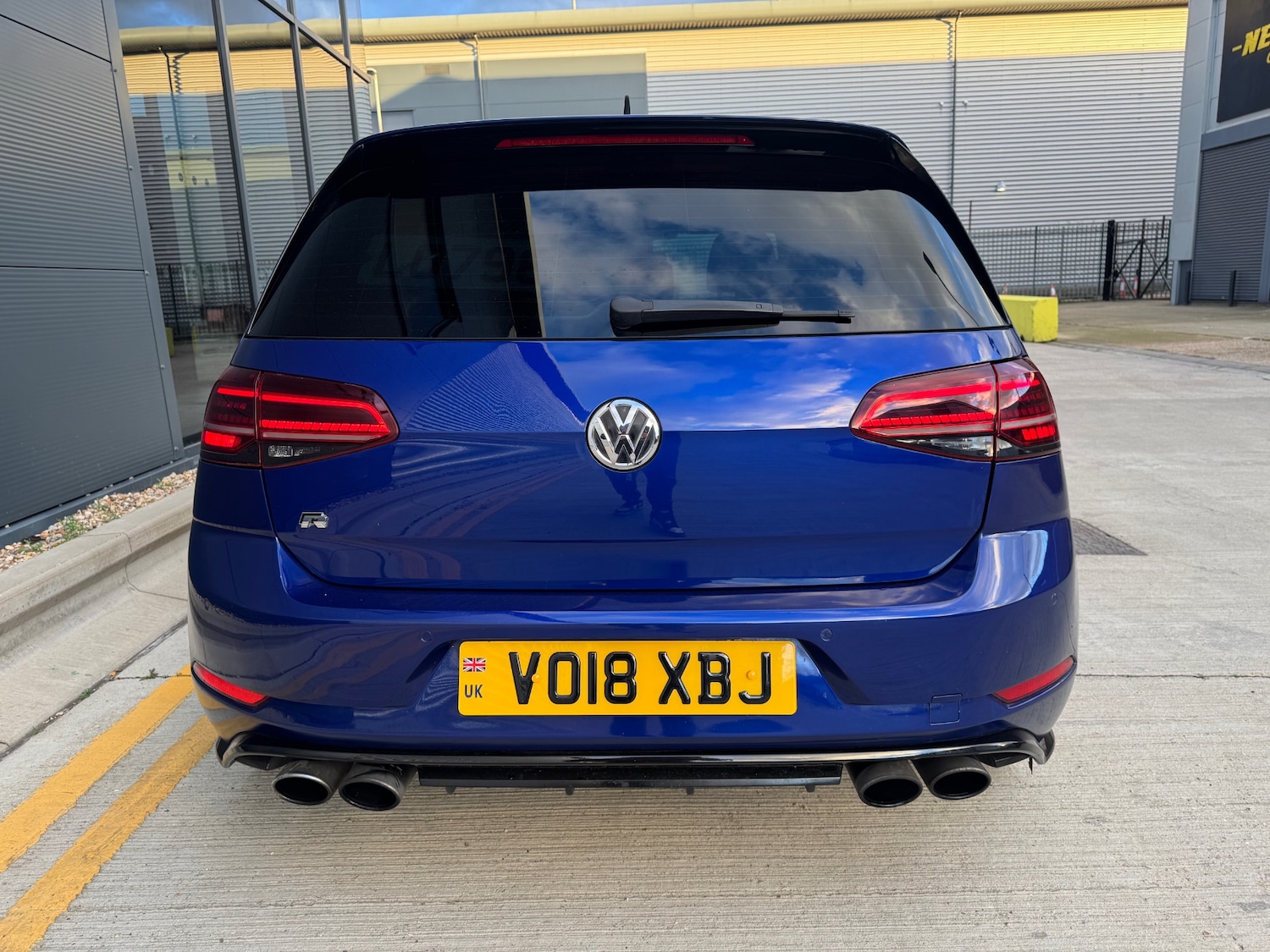 Used Volkswagen Golf 2018 for sale - 76758197: Photo 63