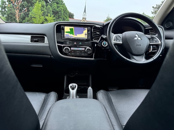 Used Mitsubishi Outlander 2015 for sale - 75228202: Photo 18