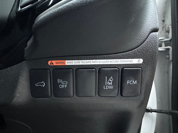 Used Mitsubishi Outlander 2015 for sale - 75228202: Photo 21