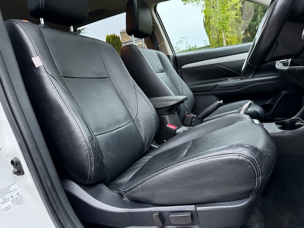 Used Mitsubishi Outlander 2015 for sale - 75228202: Photo 32