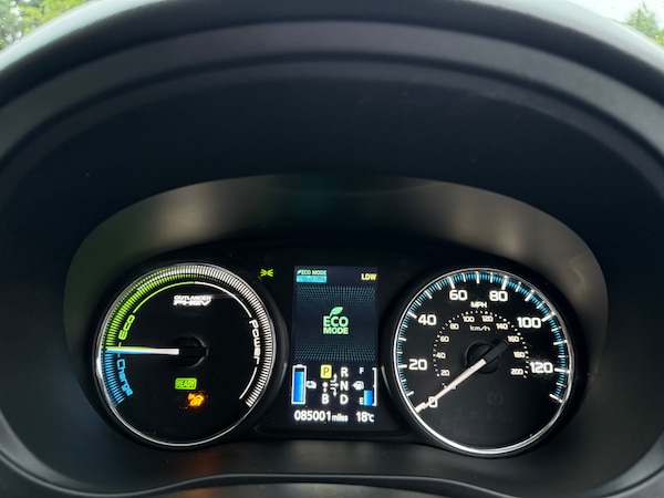 Used Mitsubishi Outlander 2015 for sale - 75228202: Photo 34
