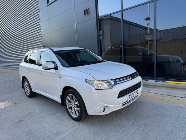 Used Mitsubishi Outlander 2015 for sale - 75228202: Photo 46