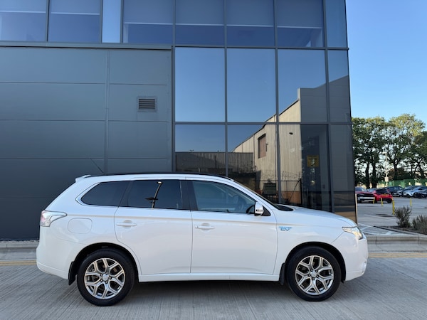 Used Mitsubishi Outlander 2015 for sale - 75228202: Photo 48