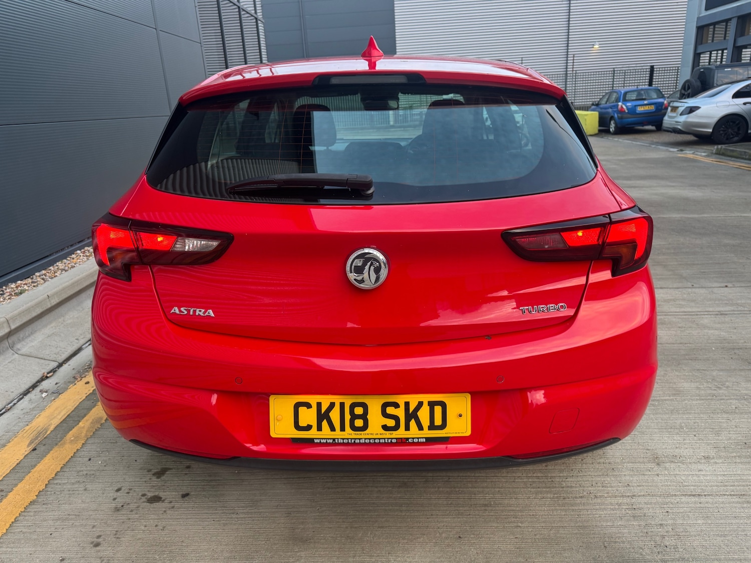 Used Vauxhall Astra 2018 for sale - 77184180: Photo 33